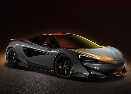 El McLaren 600LT pesa lo mismo que un Golf y tiene 600 hp listos para pista