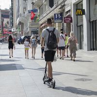 Los patinetes eléctricos no están libres de las multas de la DGT. Y pueden ser de hasta 1.000 euros