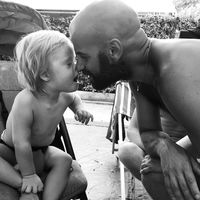 Cuando Luca adoptó a Alba, una bebé con síndrome de Down rechazada por más de 20 familias