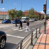 Los semáforos en ámbar son un peligro para los peatones, pero la DGT se resiste a quitarlos