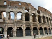 Roma: el Coliseo arderá... de manera virtual