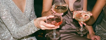 “Me gasté 27 mil euros en la fiesta y tiré mi anillo al mar”: cada vez se celebran más fiestas de divorcio en España