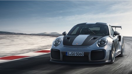 El Porsche 911 GT2 RS es, oficialmente, el Porsche más rápido de la historia