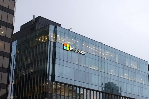 A Microsoft comprou tantas placas gráficas para IA que agora enfrenta um problema sério. | Fonte: Matthew Manuel; Unsplash.com; 2019.