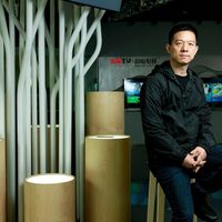 El CEO de Faraday Future, Jia Yuenting, se declara en bancarrota pero su proyecto de coche eléctrico continúa