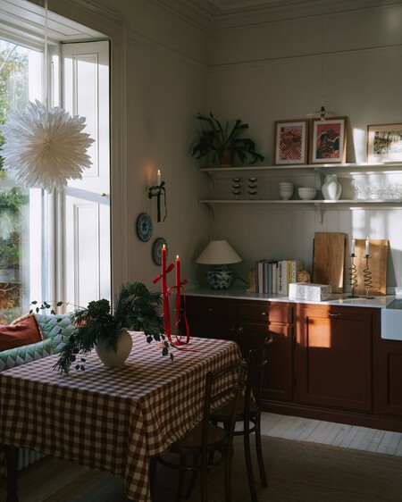 The Past Week In Pictures Moments From Home Dinners Black Slip Dress Sea Food A Newly Tile 2