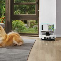 Liquidación brutal: el robot aspirador 500 euros más barato con mopa, vaciado y llenado automático que limpiará por ti 