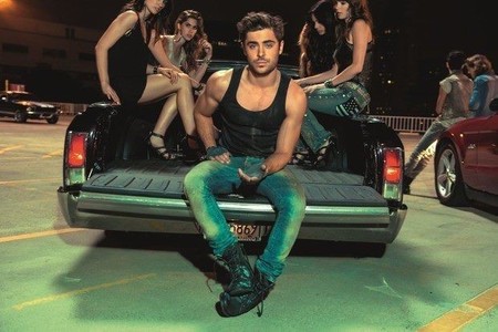 ¡Qué disgusto! ¡Zac Efron iba como una cuba cuando se rompió la mandíbula!