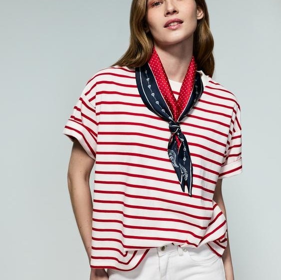 Camiseta pañuelo marinero

