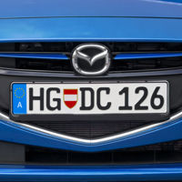 En Austria, las letras 'SS' e 'IS', y los números 18 y 88 ahora están prohibidos en matrículas. ¿Por qué?