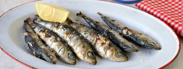 Cómo hacer sardinas a la brasa en casa para que queden como las de tu chiringuito preferido