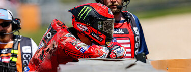 Pecco Bagnaia, una Ducati demasiado perfecta y el extraño motivo de su caída: "La moto es tan estable que no siento las gomas" 