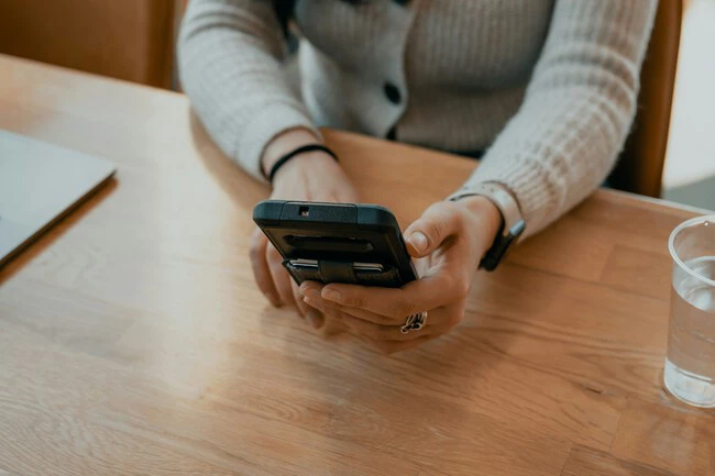Mujer Telefono