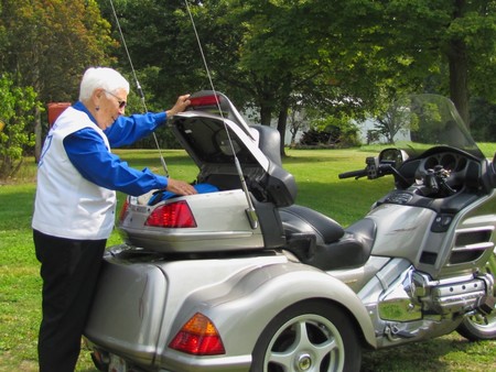 El Día de la Madre en moto: cinco regalos para mujeres moteras