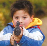 Prohibida la fabricación o venta de juguetes bélicos en Argentina