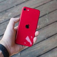Regresa el iPhone barato: Apple tiene un móvil por 149 euros 