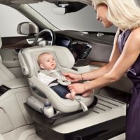 ¿Ya conoces el nuevo asiento para bebés de Volvo? ¡Te sorprenderá!