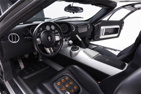 196082 Interior Web