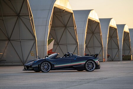 Pagani Huayra Tricolore 2