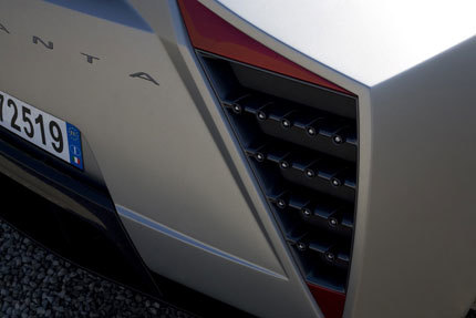 Teasers del prototipo que llevará Giugiaro al salón de Ginebra