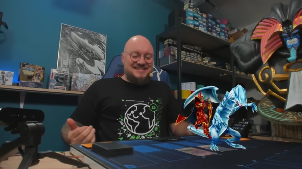 Un streamer logra hacer realidad las espectaculares batallas en 3D de Yu-Gi-Oh! en su propia casa Un streamer logra hacer realidad las espectaculares batallas en 3D de Yu-Gi-Oh! en su propia casa
