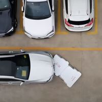 Es mejor que no aparques mal en China. Para quitarte el coche no necesitan ni una grúa, solo un mando a distancia