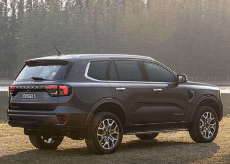 Ford Everest 2023 1600 1a