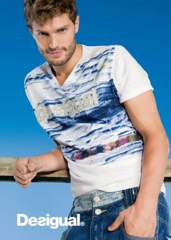 Desigual, una campaña Primavera/Verano 2011 muy juvenil y colorida