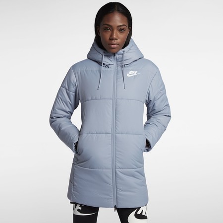 Oferta Flash en Nike: la parka de tejido Woven Nike Sportswear Advance 15 cuesta 74,97 euros hasta las 23:59h de mañana