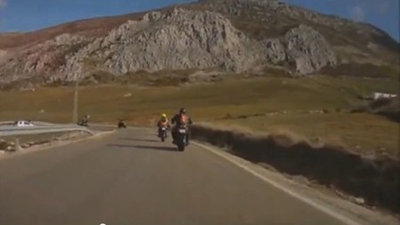 El cabeza de buque ahora conduce un todo terreno 