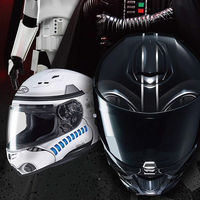 Bienvenido al lado oscuro: Los cascos de moto Stormtrooper y Darth Vader de HJC ya están aquí