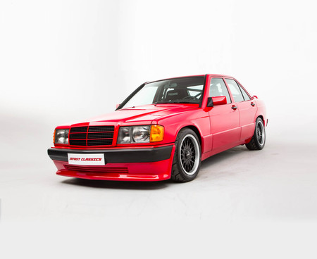 Este Brabus 190E 3.6 S Lightweight es una pieza única de la historia del preparador que puede ser tuya