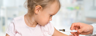 Calendario de vacunas 2020 recomendado por la Asociación Española de Pediatría: estas son las novedades