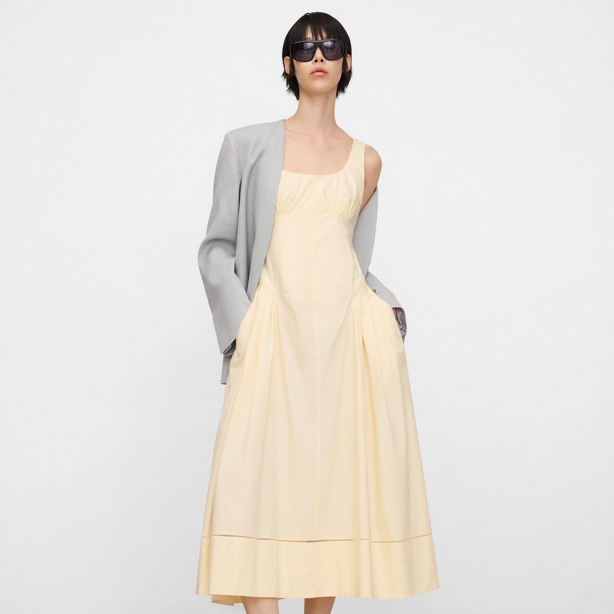 Vestido de tirantes con cintura entallada - Adolfo Dominguez