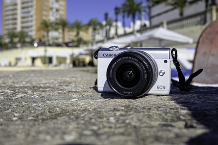 Canon EOS M200, análisis: la nueva cámara que quería hacer olvidar a los móviles