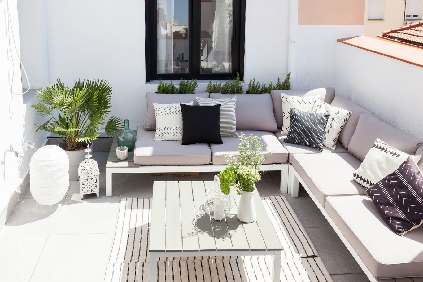 Elegante, contemporáneo y abierto a una gran terraza así es este piso