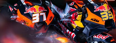 KTM refuerza su apuesta por MotoGP. Han pintado de naranja al Tech3 y tendrán cuatro motos iguales este año 
