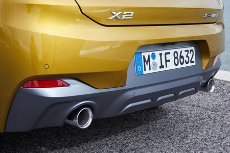 BMW X2 salidas de escape