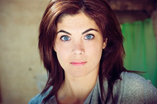 Hero arremete contra Samanta Villar por sus opiniones personales sobre la maternidad