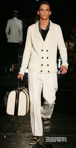 Off White rules the summer!