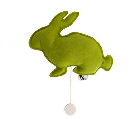 Caja de música conejo verde