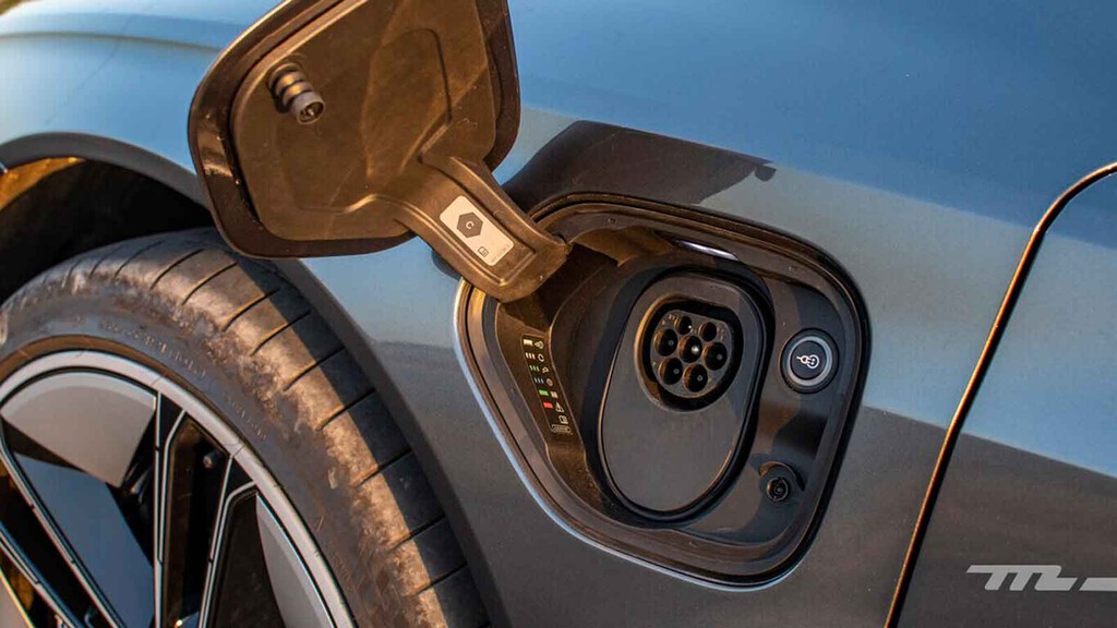 El motor que revolucionará el coche eléctrico: con nanotubos de carbono en vez de cobre para que sean más eficientes y menos contaminantes