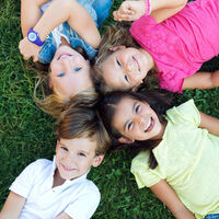 Los amigos de la infancia: aquellos que recordarás toda la vida y son un tesoro para el alma