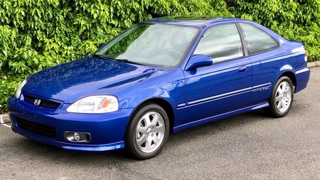 Este Honda Civic Si del 2000 se vendió por poco más de 1 MDP. El mantenerse sin modificaciones, su secreto