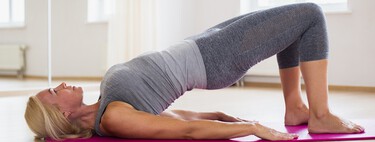 Pilates de abuela: cinco ejercicios de bajo impacto para trabajar la fuerza y la movilidad perfectos para mayores de 60