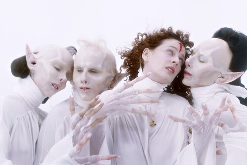 Eduardo Casanova, sobre cómo 'Silencio' ayuda a combatir el estigma del VIH: "Vivir en silencio es un tipo de muerte, una lenta y a pellizcos