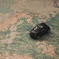 Suecia quiere prohibir los coches de gasolina en 2030, pero un estudio apunta incluso antes: 2025