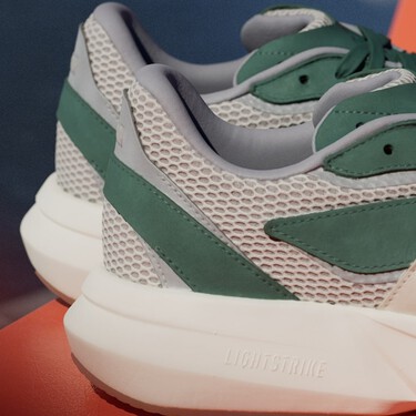 Estas zapatillas de Adidas están rebajadas a 50 euros y son el par perfecto que necesitas para llevar en tus looks de verano y de otoño 