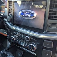 ¡Hasta la vista, Ram 1500! Las fotos filtradas de la Ford F-150 2021 muestran su gigantesca pantalla de infotenimiento