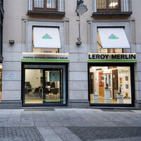 Las rebajas de Leroy Merlin sorprenden y mucho al liquidar la mosquitera más fácil de instalar por menos de 30 euros   